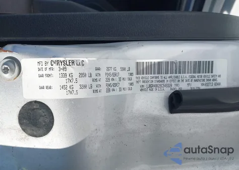 2009 Jeep Grand Cherokee Laredo z USA, uszkodzony, nr VIN 1J8GR48K29C549320